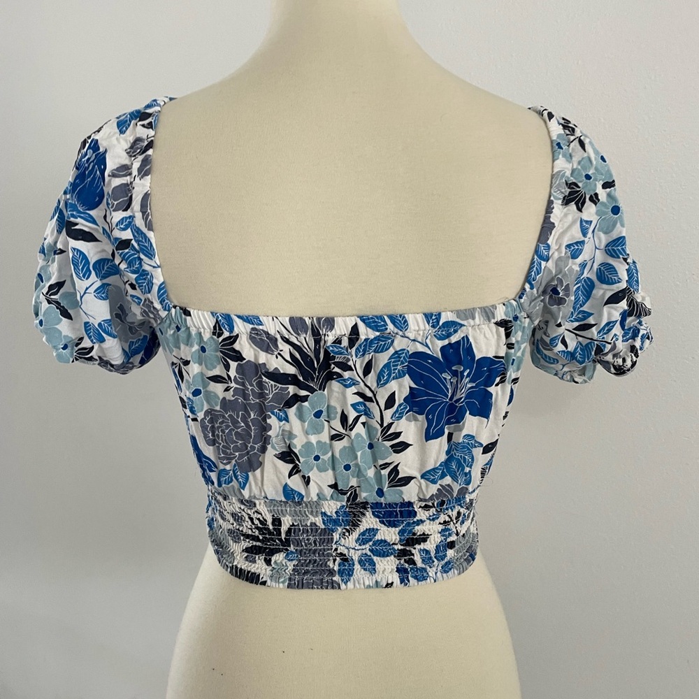Japna Floral Blouse in Blue and White Size XS - Picture 4 of 9